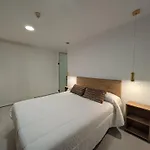 托莱多大酒店 酒店