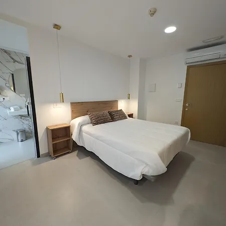 Отель Gran Toledo 3*